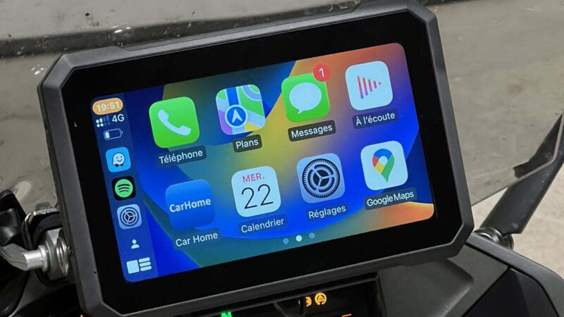 CarPlay Android Auto for motorycle